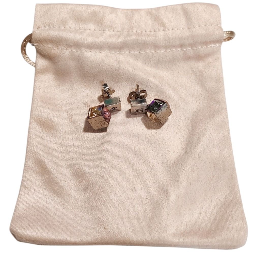 Louis Vuitton Book le Reille Gamble Vijoux Earrings Silver — view 7