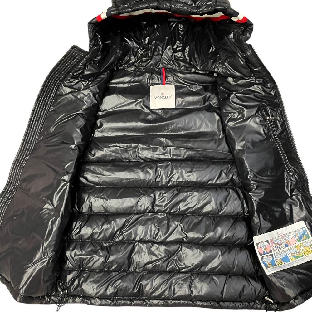 Moncler Lanoux Gilet Hooded Down Jacket Vest 2 Black — view 3