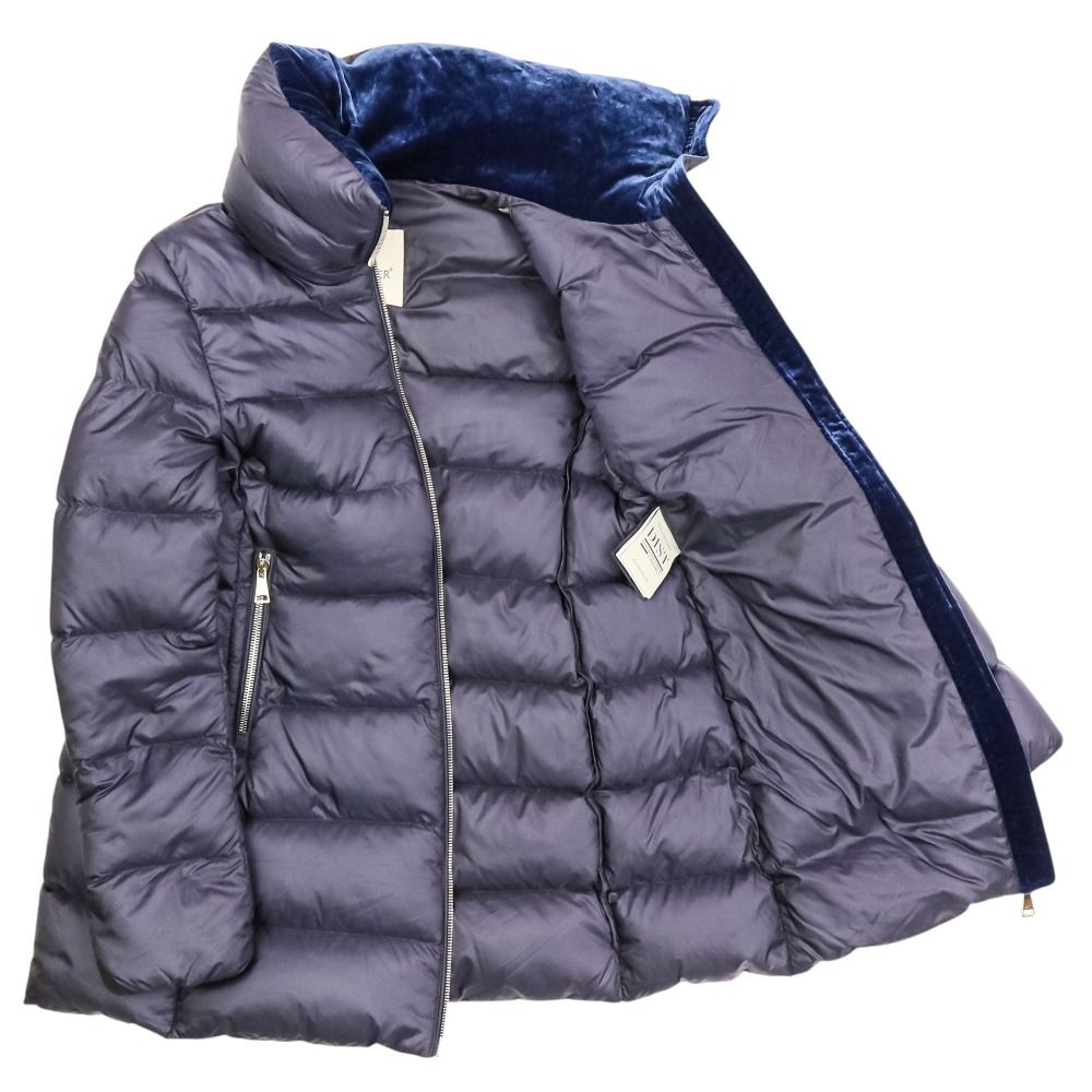 Moncler Torcon Down Jacket Coat 00 Navy — view 6
