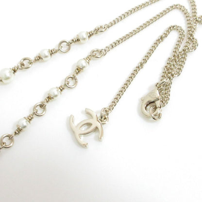 Chanel Pearl CC Logo Bambi Necklace Gold — view 7