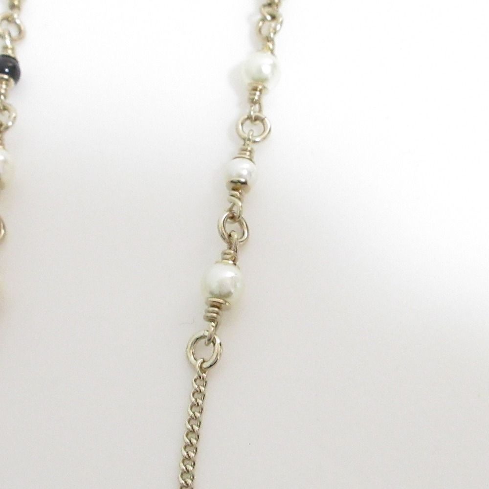 Chanel Pearl CC Logo Bambi Necklace Gold — view 6