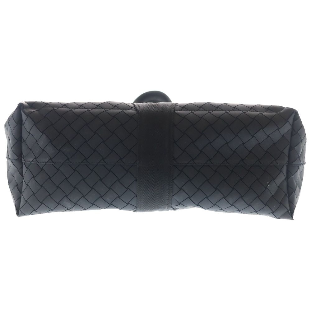 Bottega Veneta New Rubber Intrecciato Scorpito Tote Black — view 5