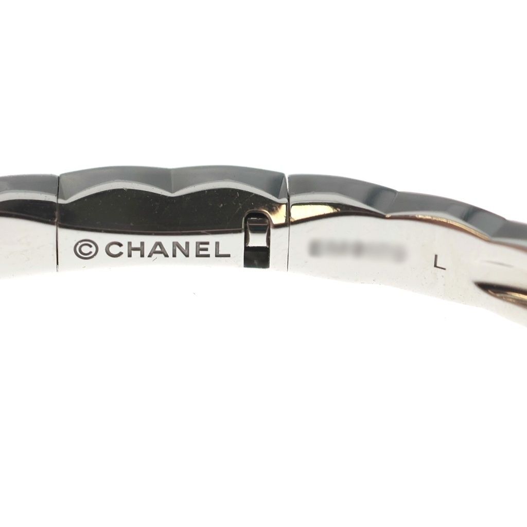 Chanel 18k White Gold Coco Crush Mini Bracelet — view 6