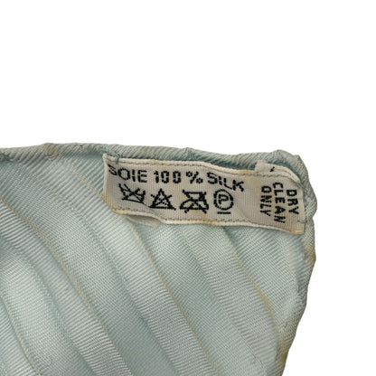 Hermes Neige D'antan Last Year's Snow Pleated Silk All Over Pattern Scarf Blue — view 4