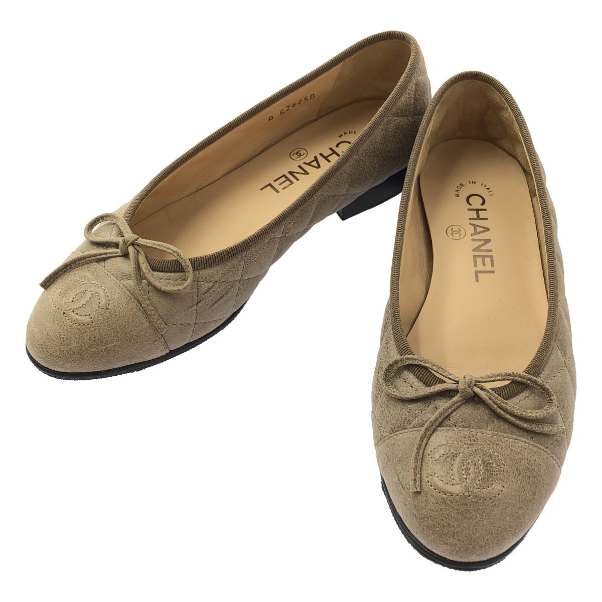 Chanel Leather CC Logo Quilted Flat Shoes 36c Gray Jew