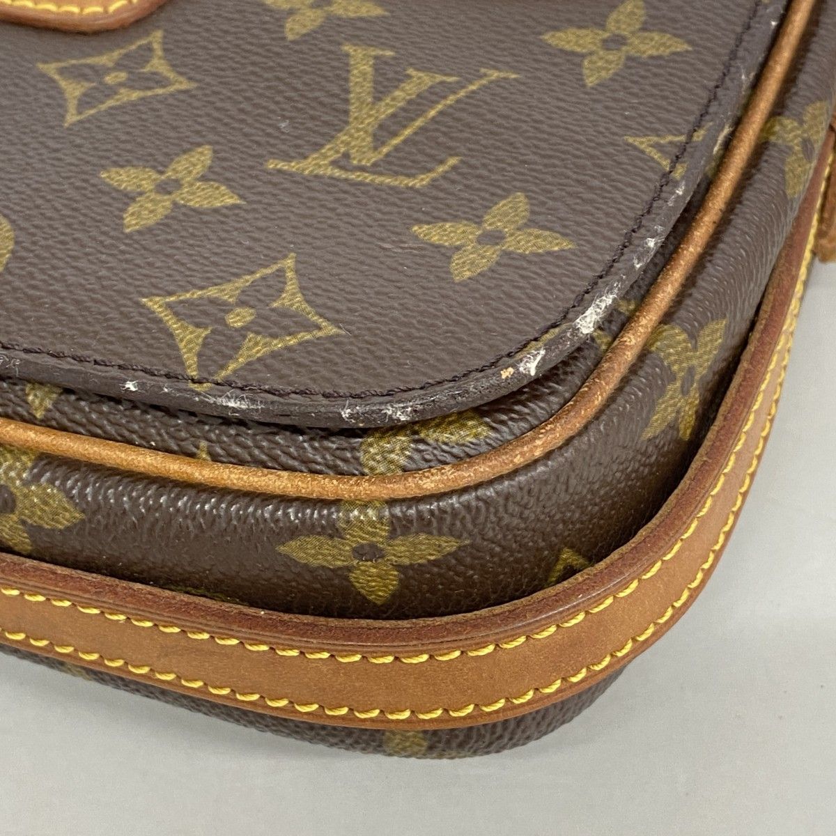 Louis Vuitton Shoulder Bag Monogram Saint Germain 24 Brown — view 6