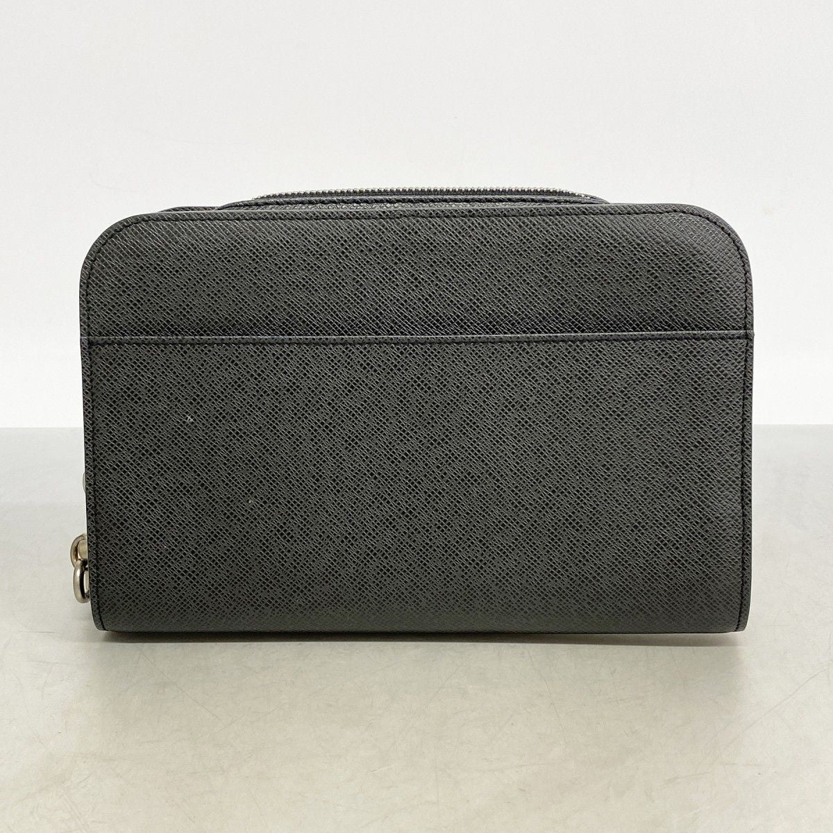 Louis Vuitton Clutch Taiga Baikal Ardoise — view 9