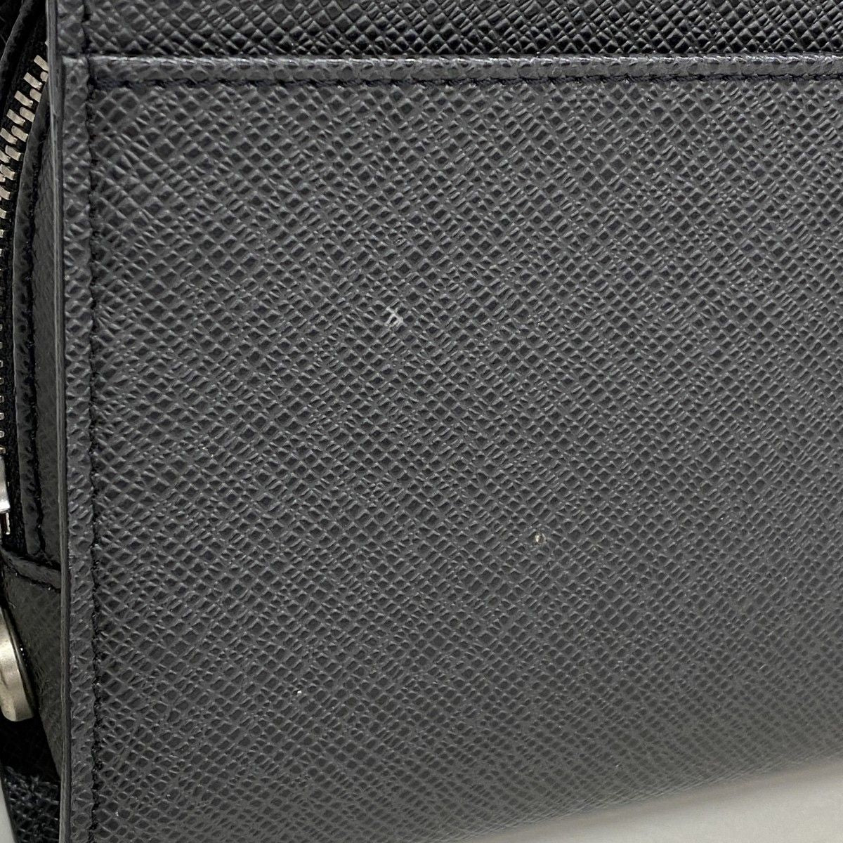 Louis Vuitton Clutch Taiga Baikal Ardoise — view 6