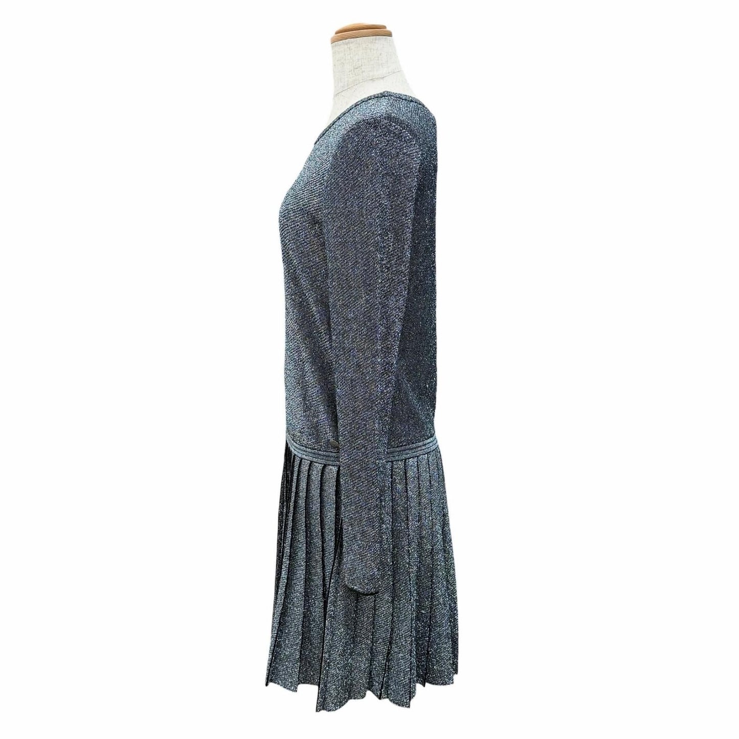 Chanel Coco Button Hem Pleated Crew Neck Long Sleeve Knit Dress Lame Silver 38 — view 2
