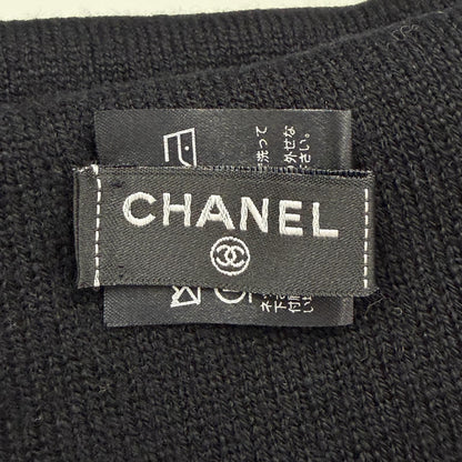 Chanel Cashmere CC Logo Camellia Knit Cap Black White Hat — view 8