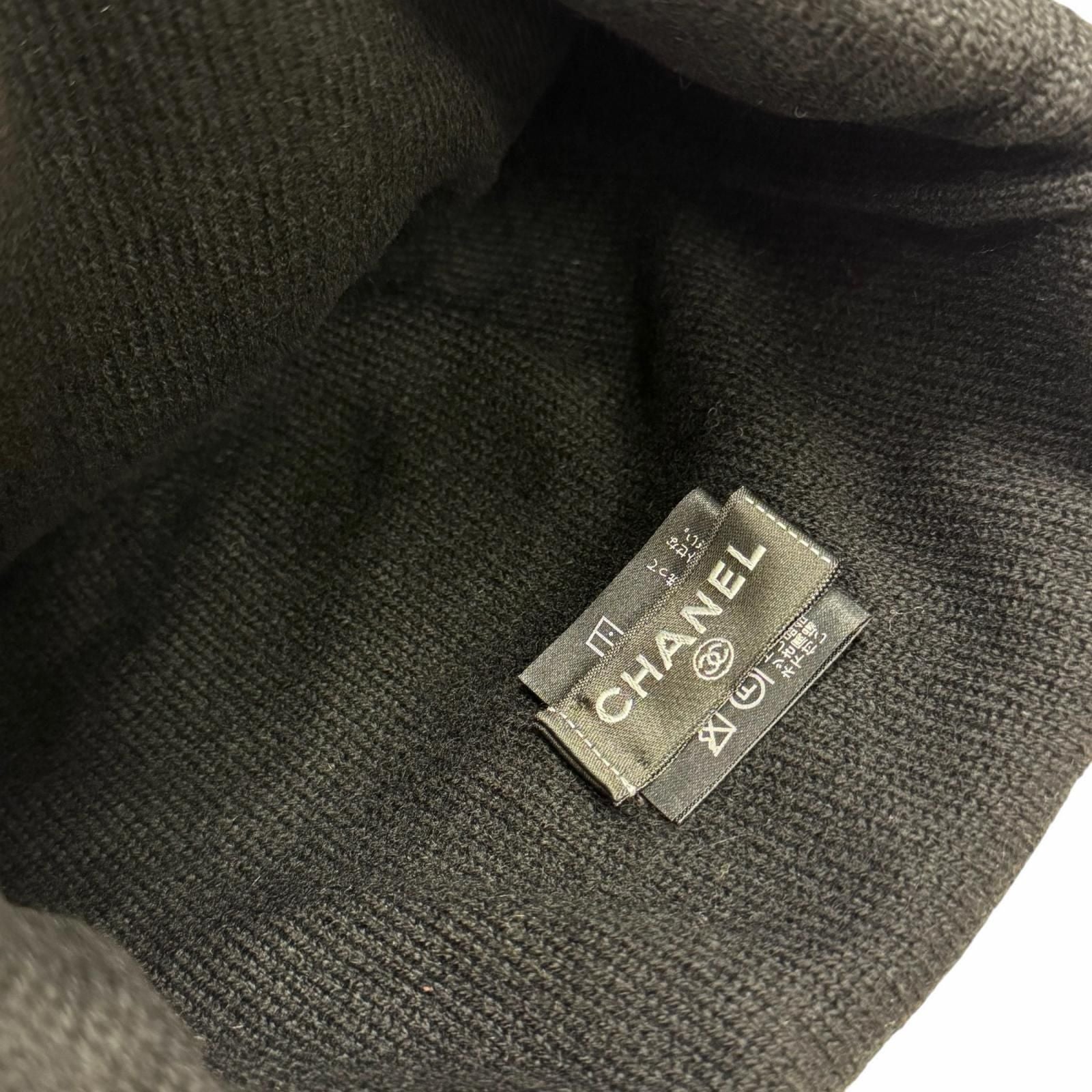 Chanel Cashmere CC Logo Camellia Knit Cap Black White Hat — view 6