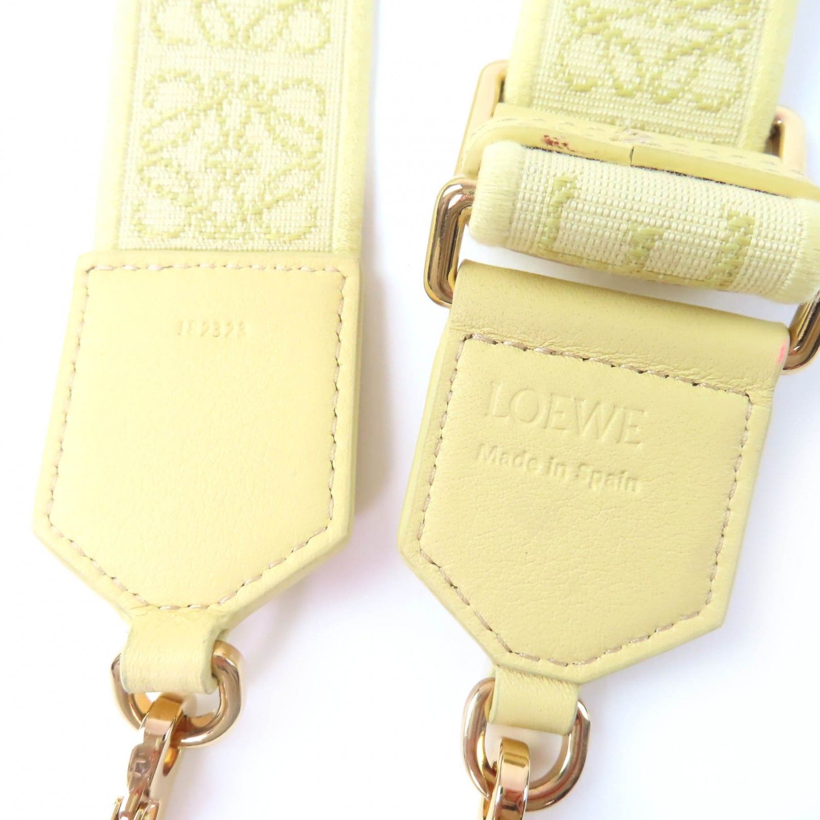 Loewe Leather Anagram Logo Shoulder Strap Yellow Gold — view 7