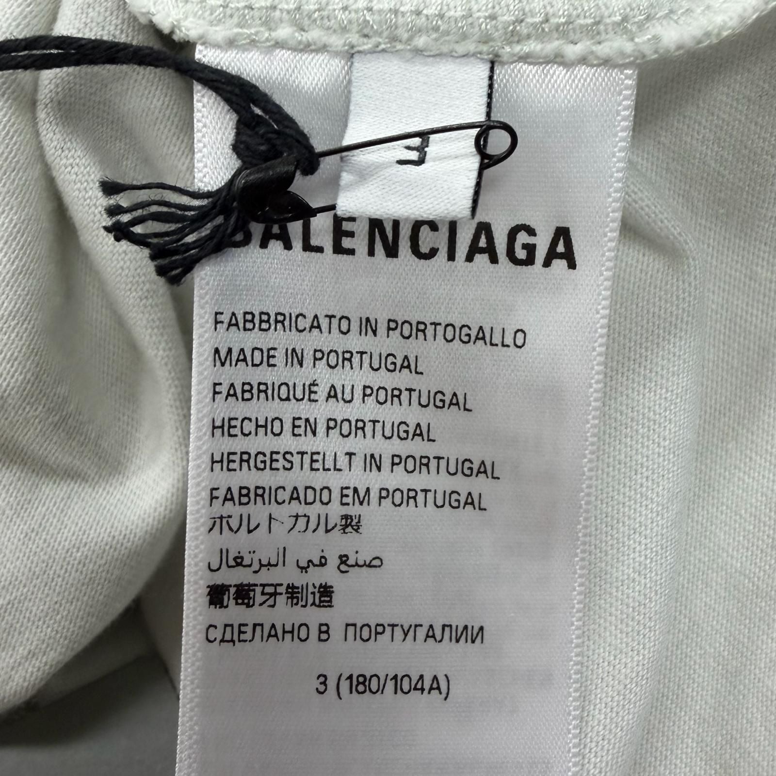 Balenciaga Skater Oversized Cotton 100% Crushed Processing Oversize Short — view 6