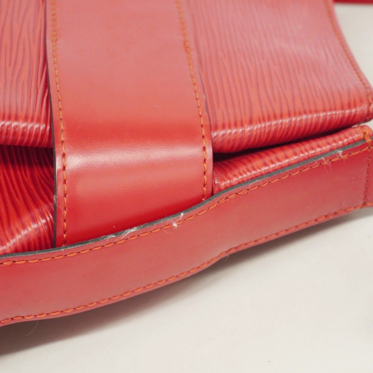 Louis Vuitton Shoulder Bag Epi Sac Depot Castilian Red — view 6