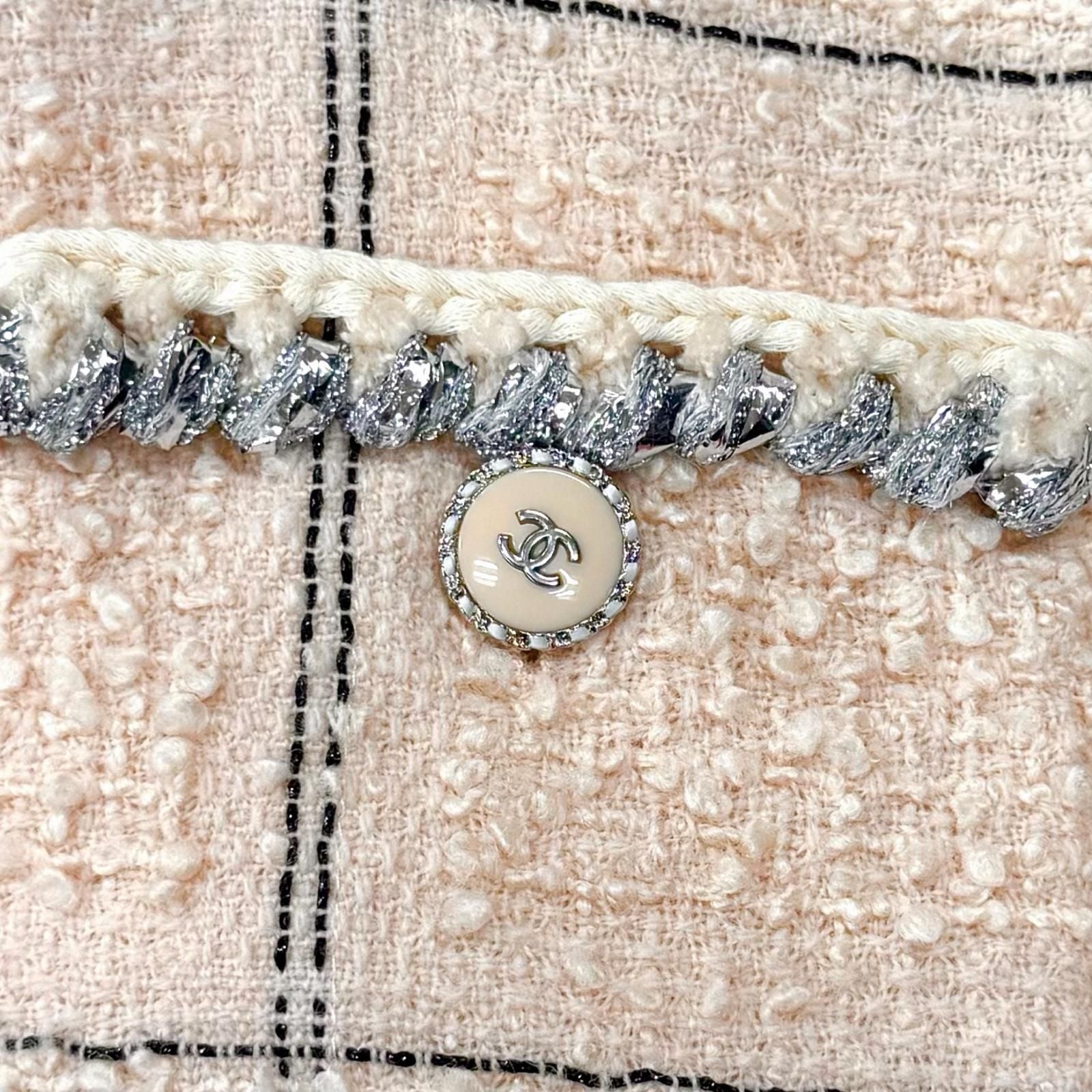 Chanel Wool Blend Plaid Tweed Jacket with Buttons Pink Black 36 — view 6