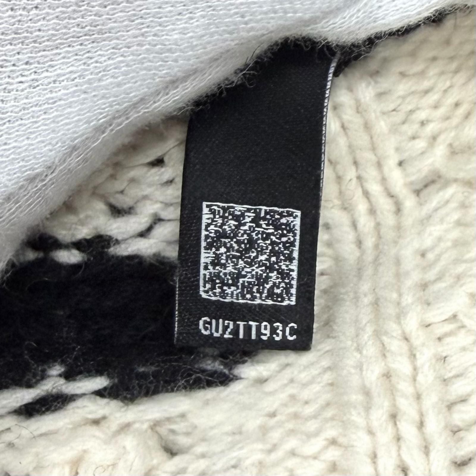 Chanel Line Stone Coco Key Knit Neck Cashmere Sweater Off White Black 42 — view 7