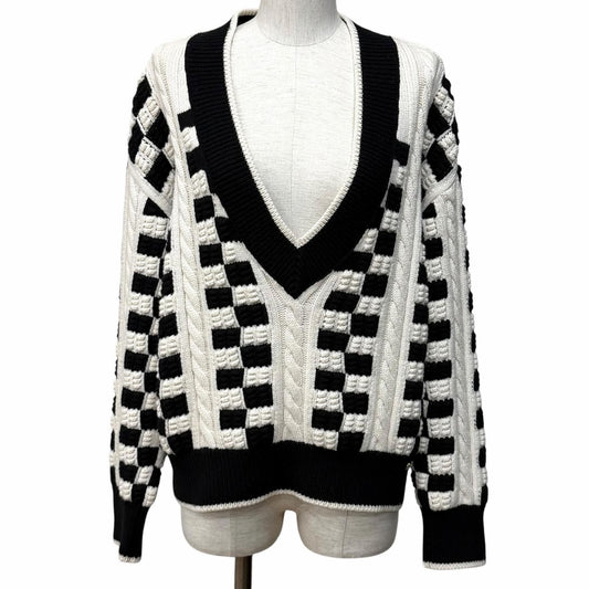 Chanel Line Stone Coco Key Knit Neck Cashmere Sweater Off White Black 42