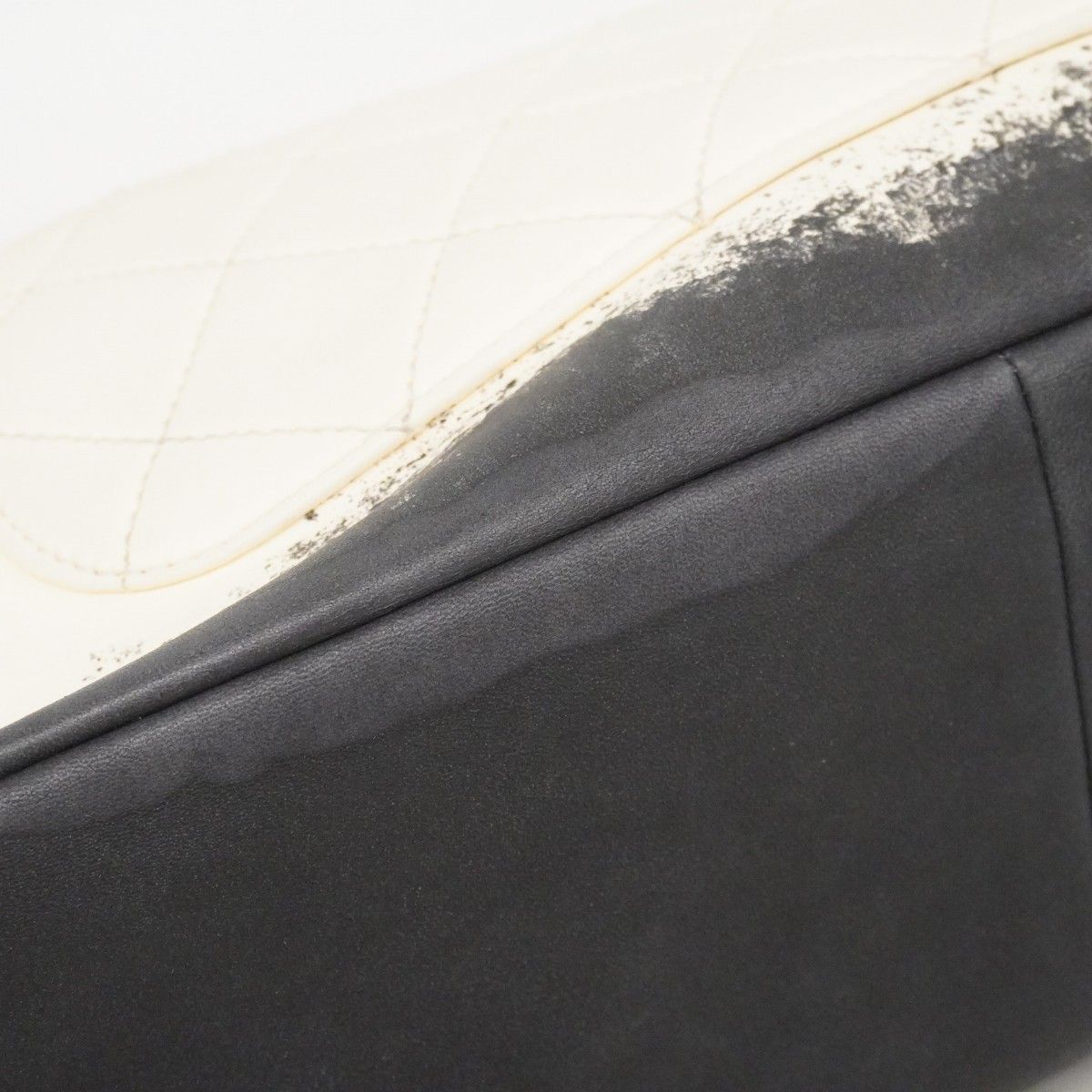 Chanel Shoulder Bag Quilted Lambskin White Black Silver — view 8