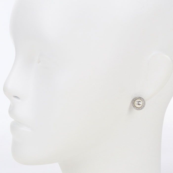 Chanel CC Logo Earrings Metal — view 5