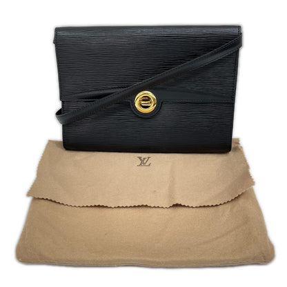 Louis Vuitton Epi Shoulder Bag Pochette le Inner Pocket Deterioration Black