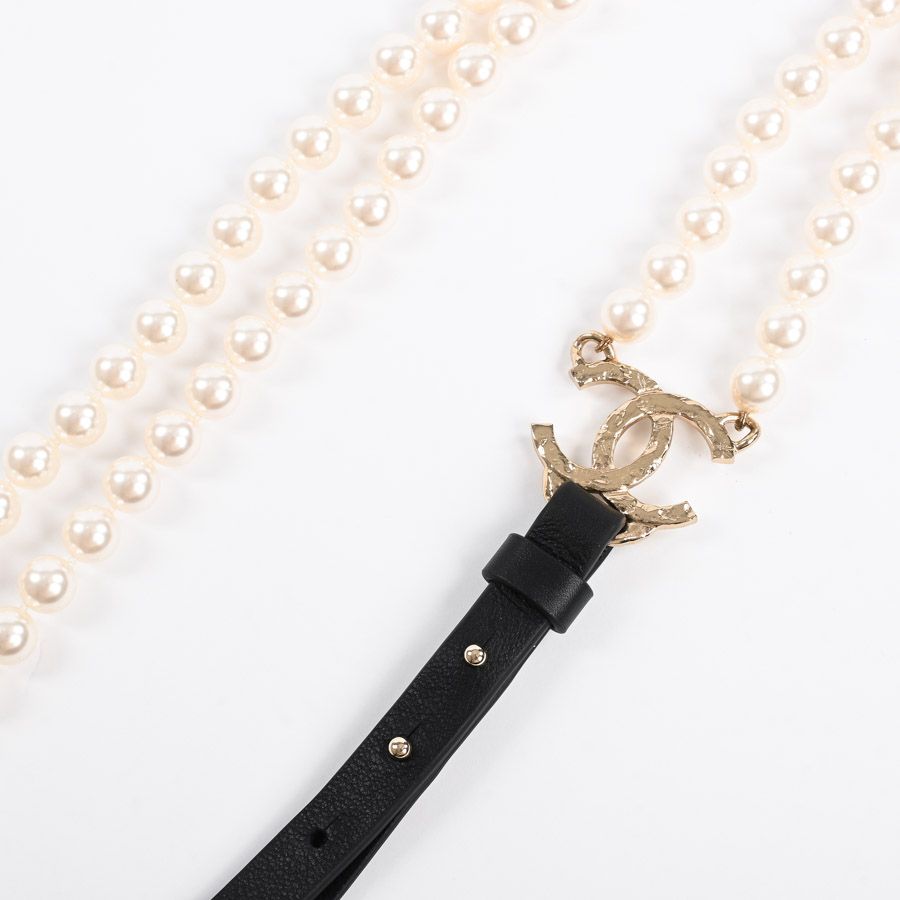 Chanel Others Suspenders White — view 2