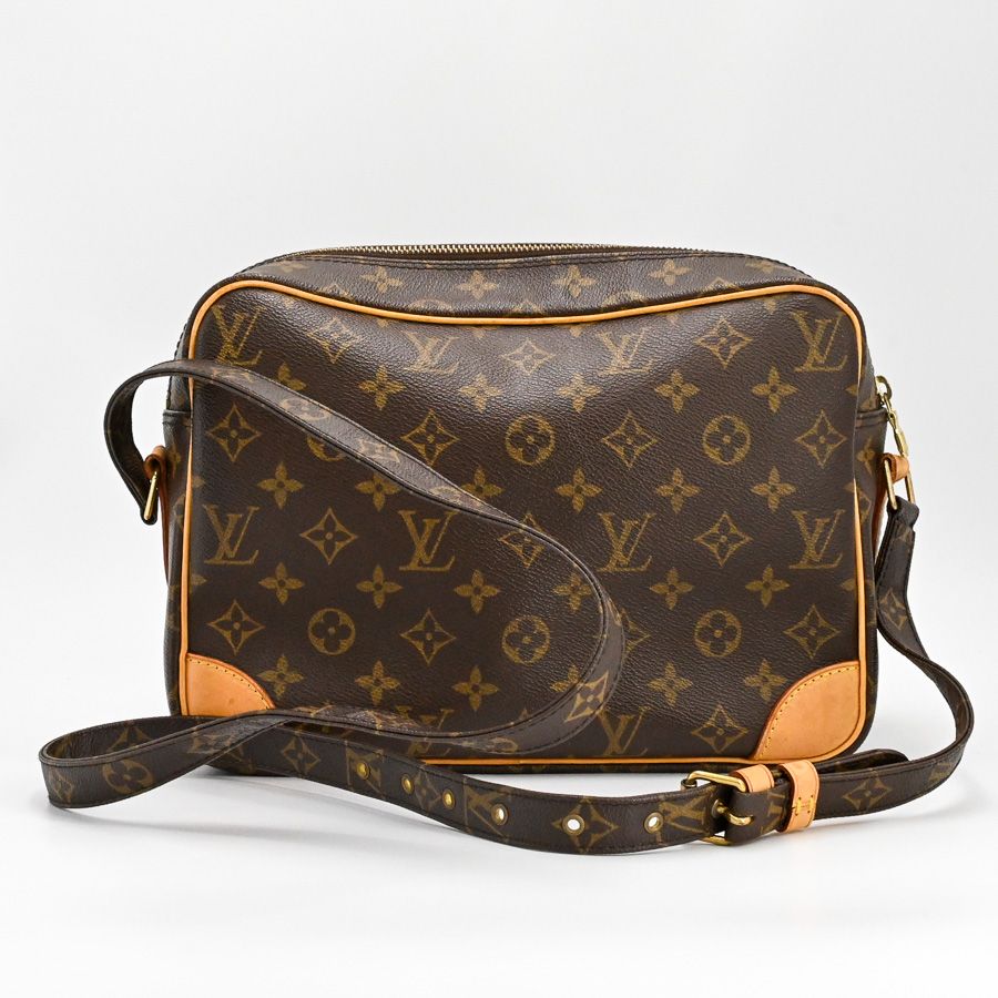 Louis Vuitton Shoulder Bag Nile — view 3