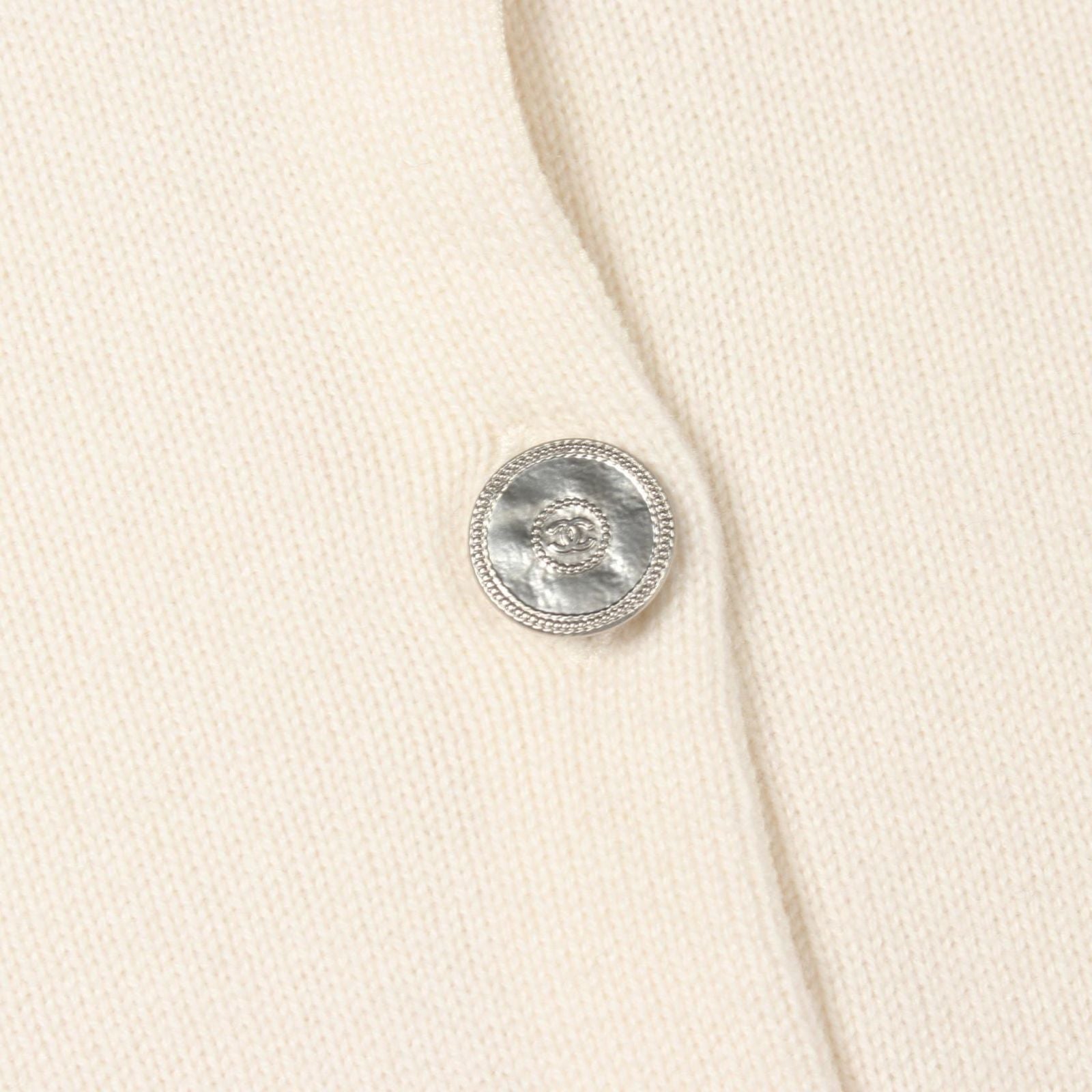 Chanel Cardigan CC Logo Button Ivory Cashmere — view 8