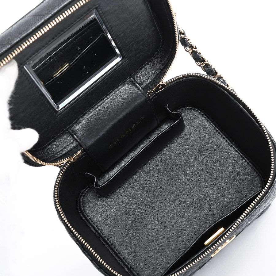 Chanel Shoulder Bag Small Vanity Chain — view 4