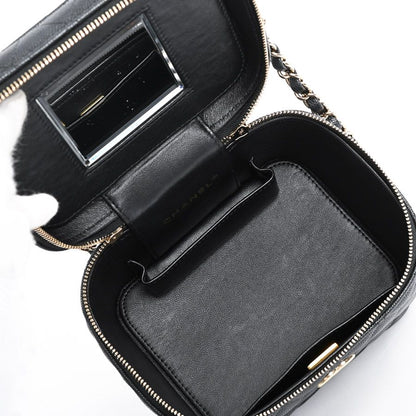 Chanel Shoulder Bag Small Vanity Chain — view 4