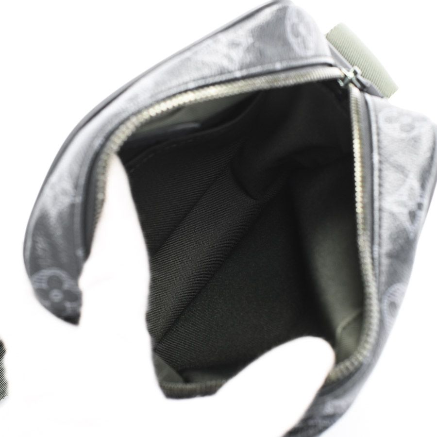 Louis Vuitton Shoulder Bag Danube PM — view 4
