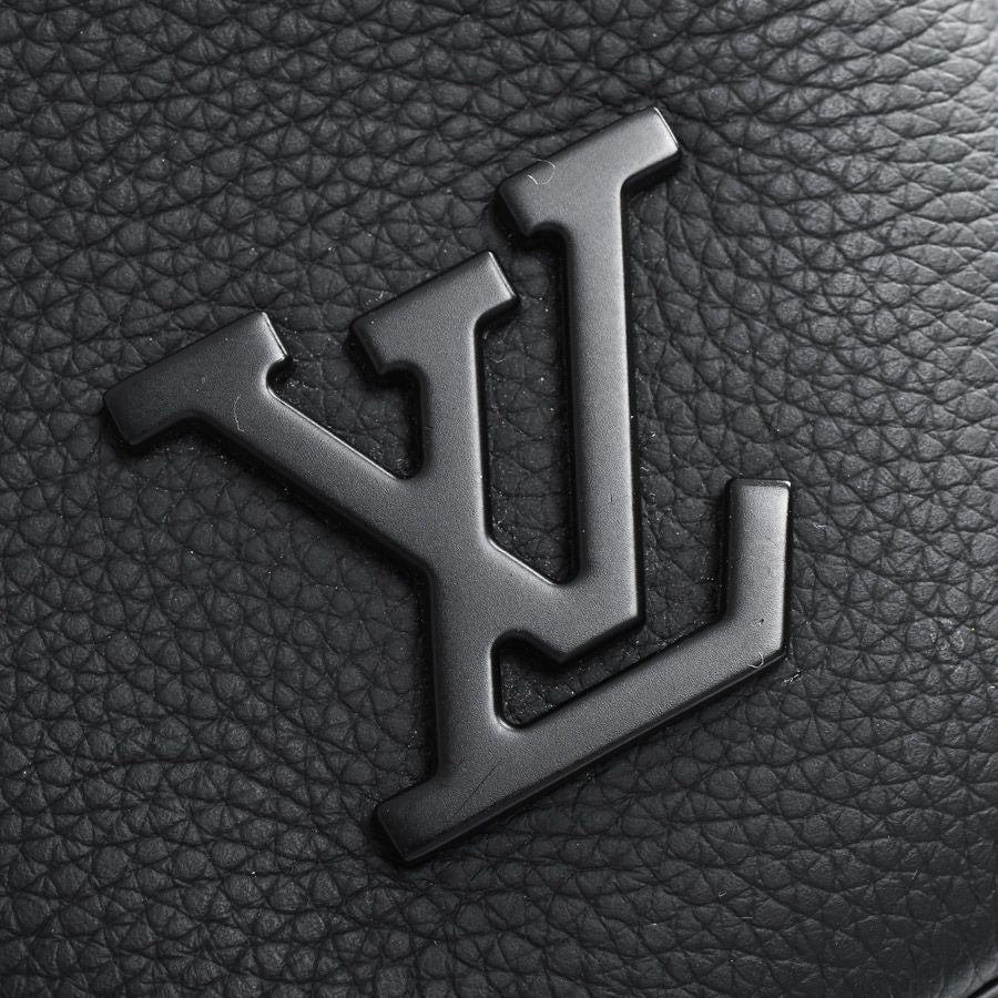 Louis Vuitton Clutch Takeoff Pouch — view 7