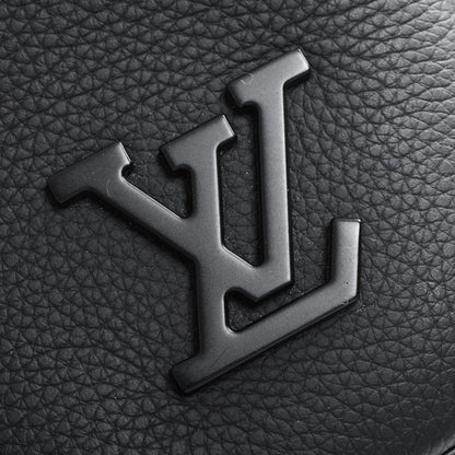 Louis Vuitton Clutch Takeoff Pouch — view 7