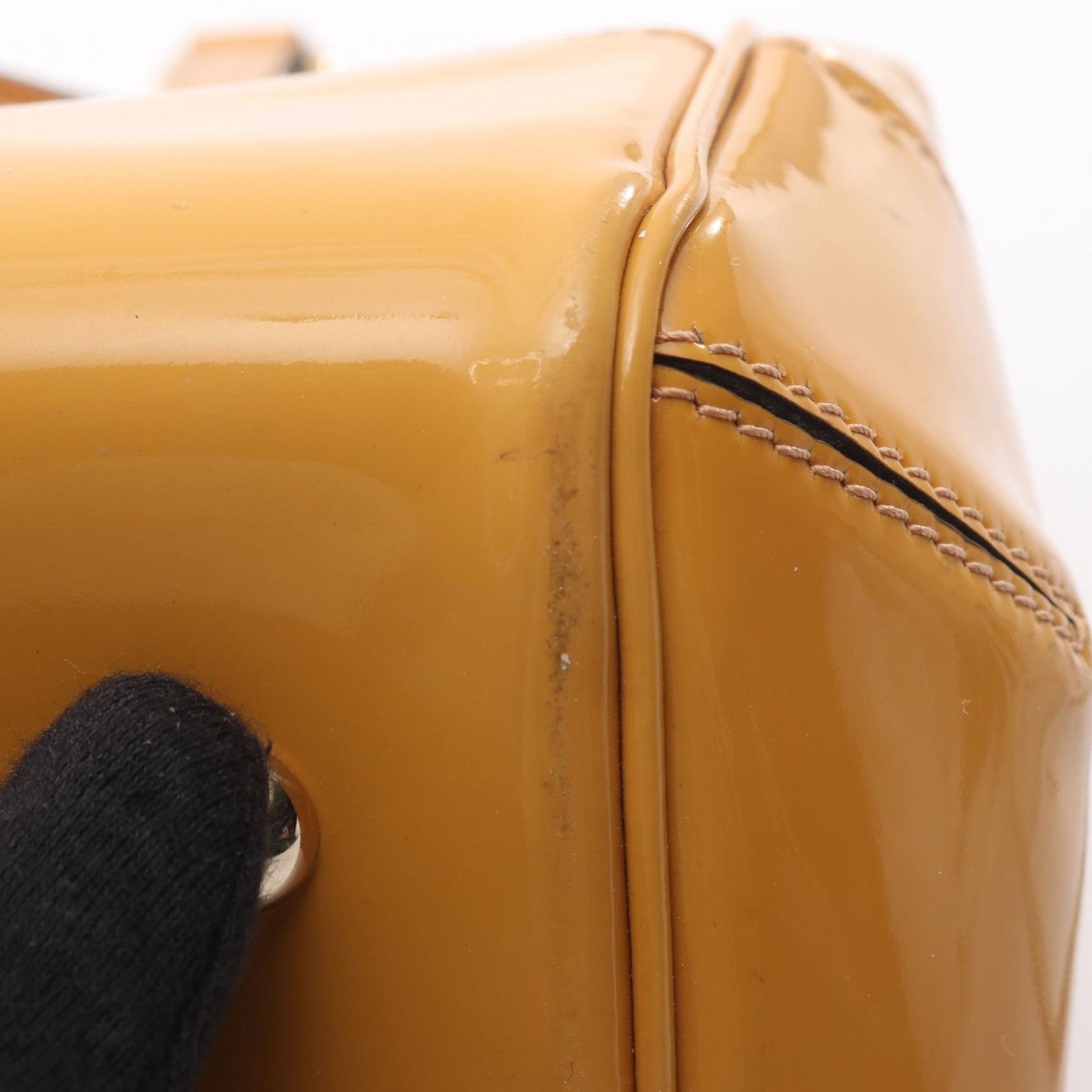 Gucci Tote Mayfair GG Pattern Yellow Patent Leather Handbag — view 9