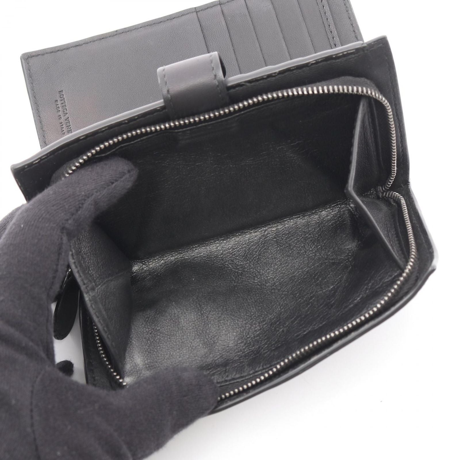 Bottega Veneta Bifold Wallet Intrecciato Black Leather — view 4