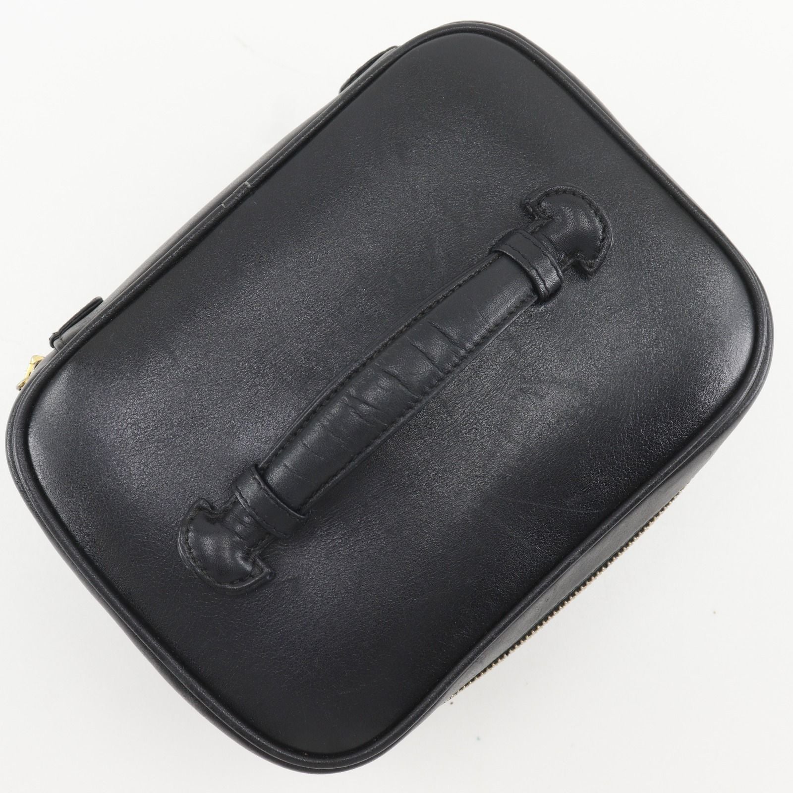 Chanel Bicolor Pouch Calf Black Vanity — view 4
