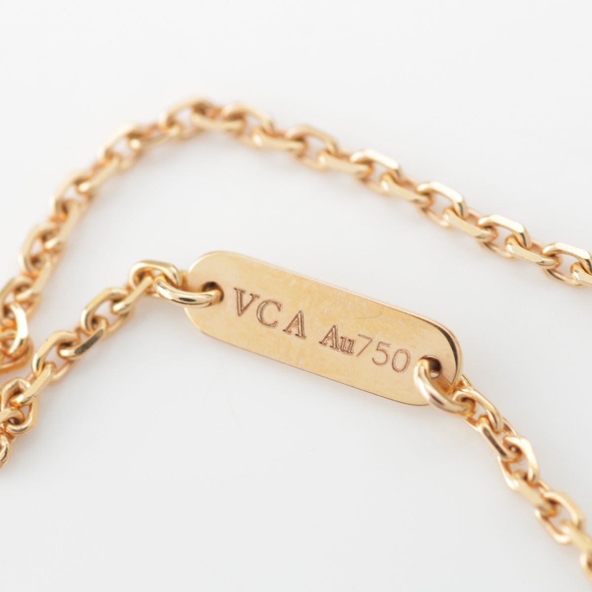 Van Cleef & Arpels Vintage Alhambra Diamond Shell Holiday Limited Necklace 18k — view 8