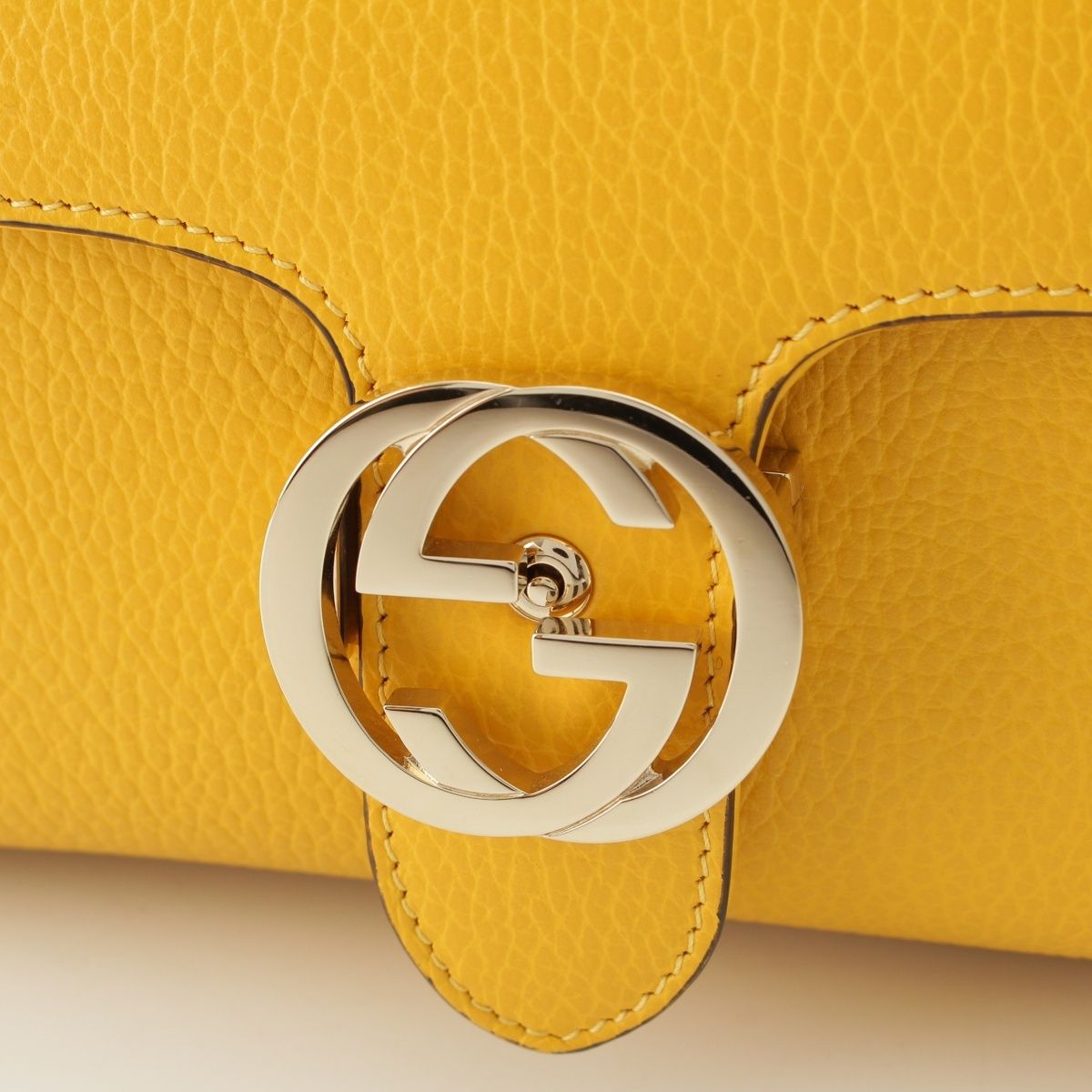 Gucci Interlocking Top Handle 2-Way Chain Shoulder Handbag Yellow — view 8