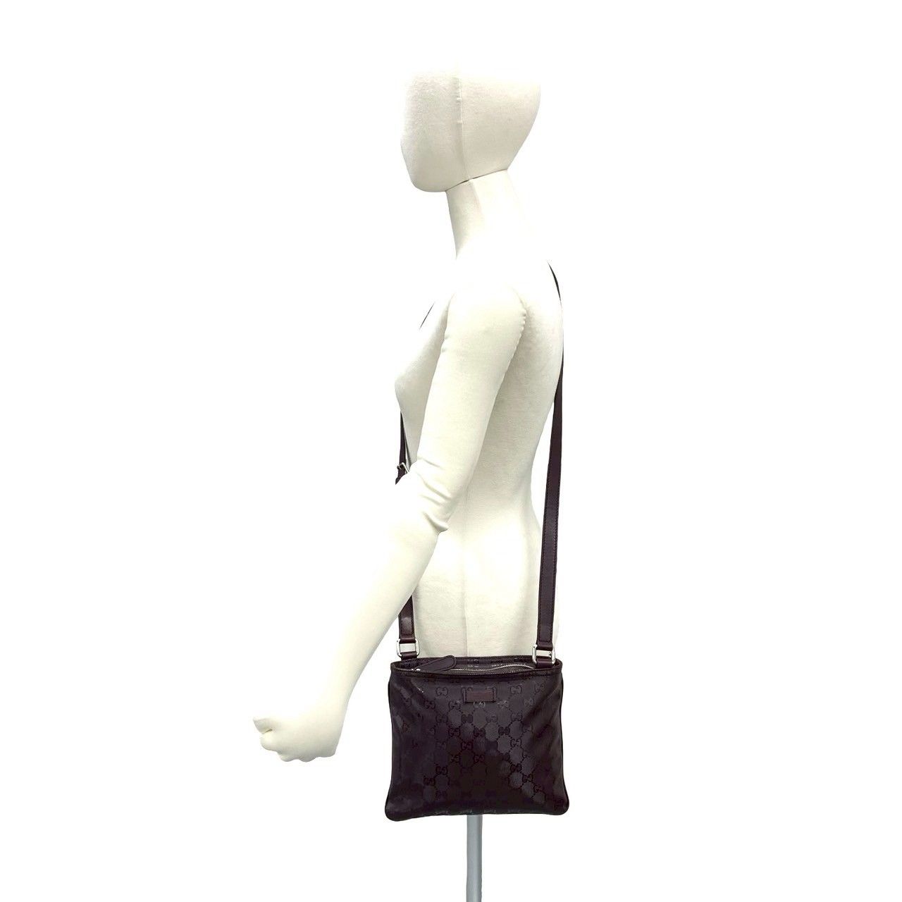 Gucci GG Supreme Logo All Over Pattern Leather Mini Shoulder Bag Pochette — view 2