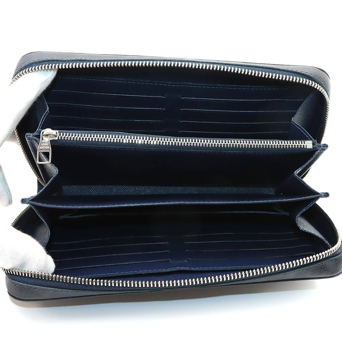 Louis Vuitton Taiga Zippy XL Zip Around Wallet Leather Blue Marine — view 5