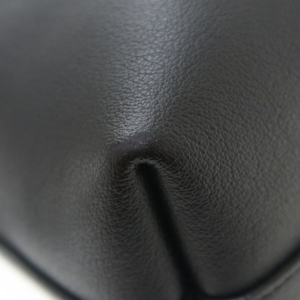 Saint Laurent Paris Toy Shopping Bag — view 6