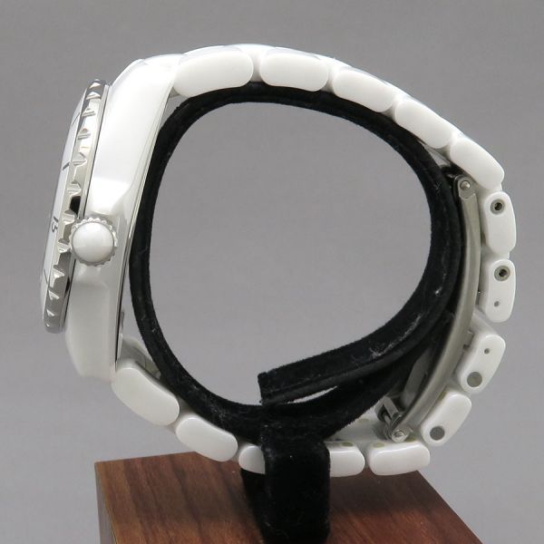 Chanel 33 mm Watch — view 3