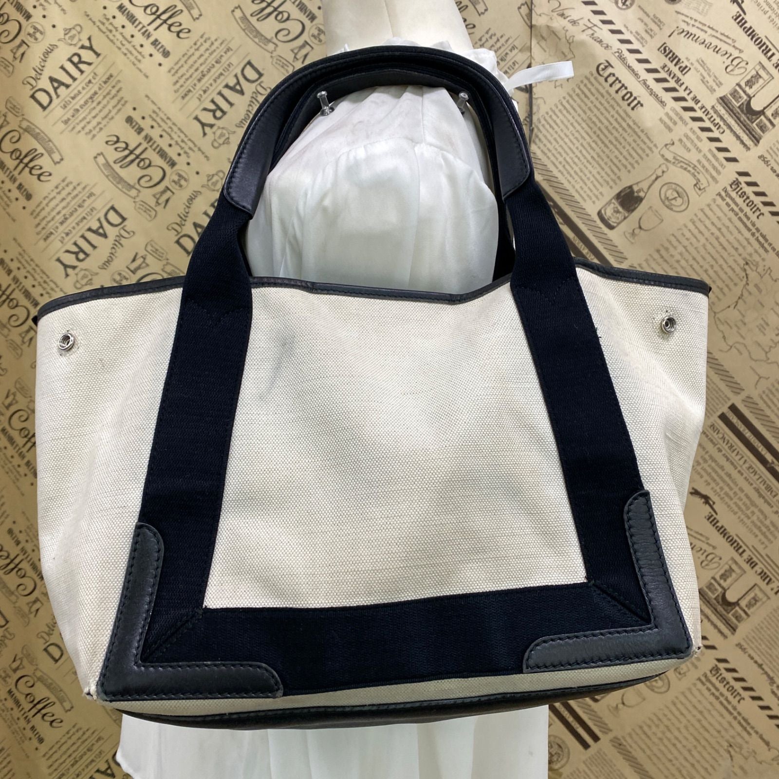 Balenciaga Tote Cabas Canvas le Pouch — view 2