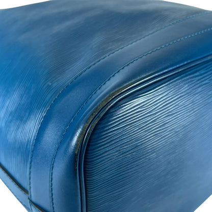 Louis Vuitton Toledo Blue Shoulder Bag Noe — view 7