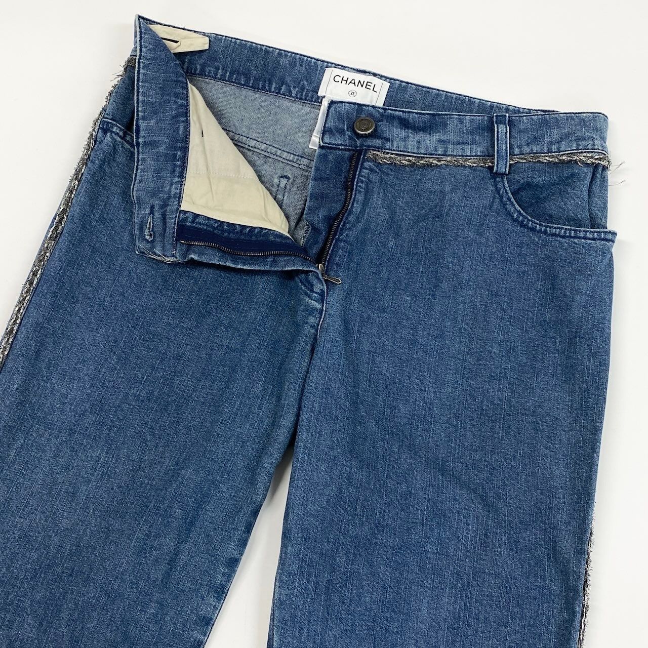 Chanel E1 Tweed Chain Trim Skinny Denim 36 Indigo See Image Jeans — view 4