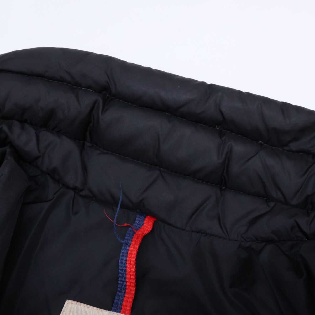 Moncler Berriat Giubbotto Down Jacket — view 7