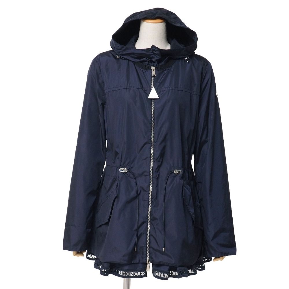 Moncler Loty Giubbotto Nylon Jacket 4 Peplum Hooded Cutwork