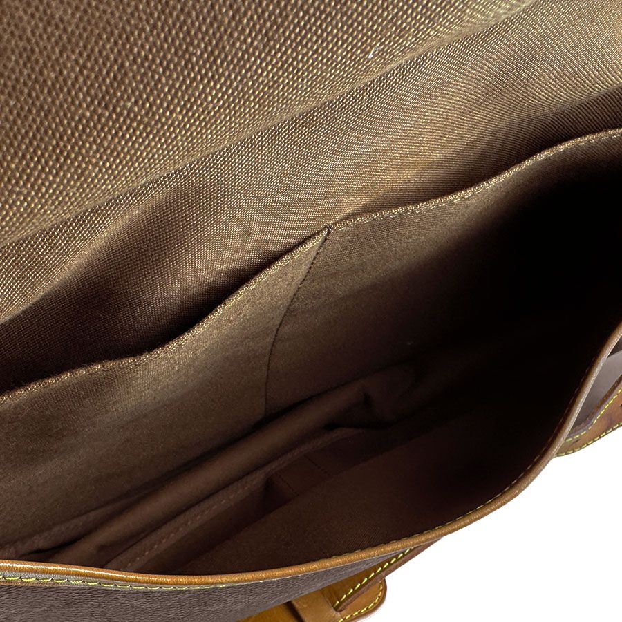 Louis Vuitton Shoulder Bag Saumur 35 — view 6