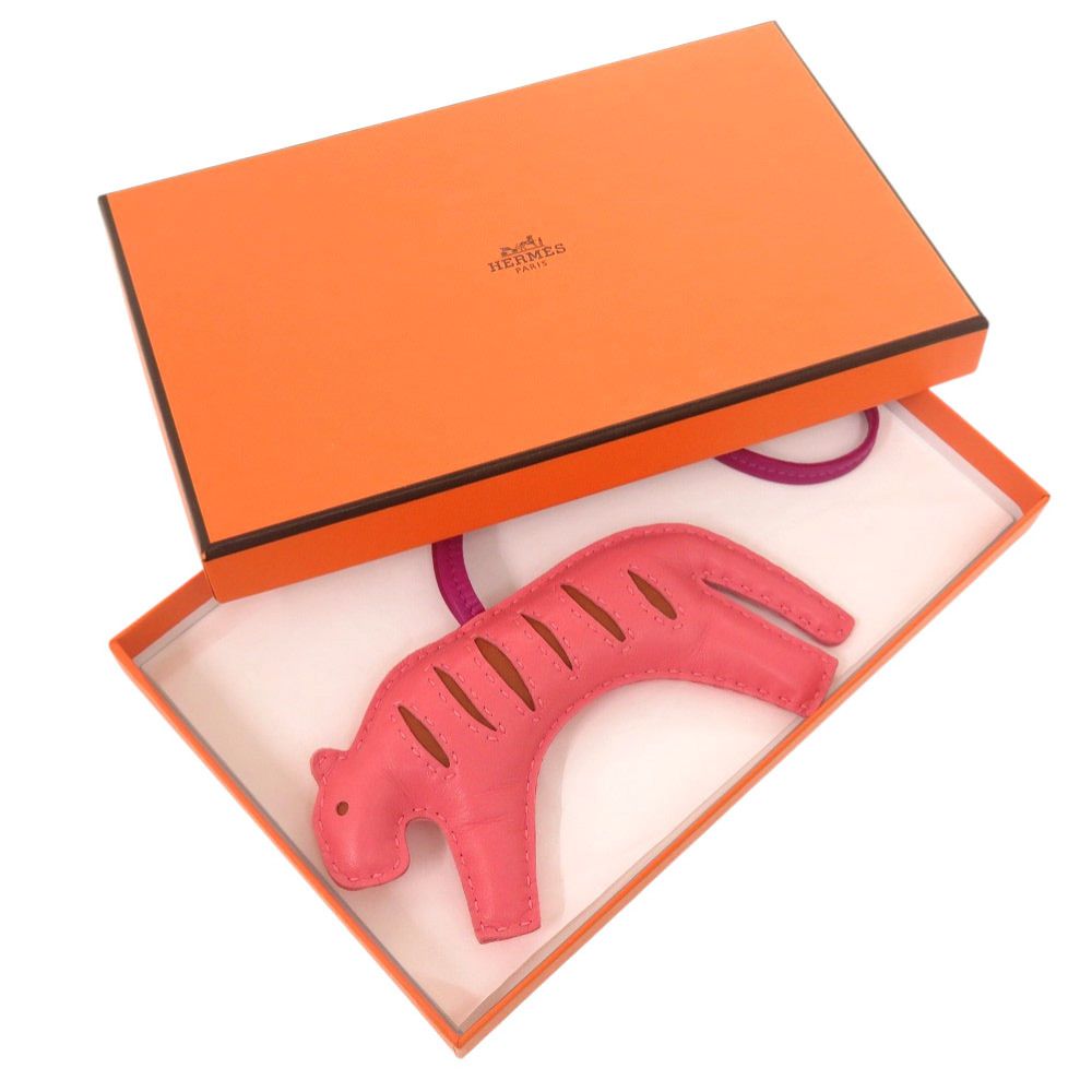 Hermes Loulou Agno Milo Rose Azalea Pain D'epis Purple Bag Charm — view 2
