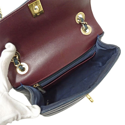 Chanel Shoulder Bag Leather Blue Green Gold Chain — view 5