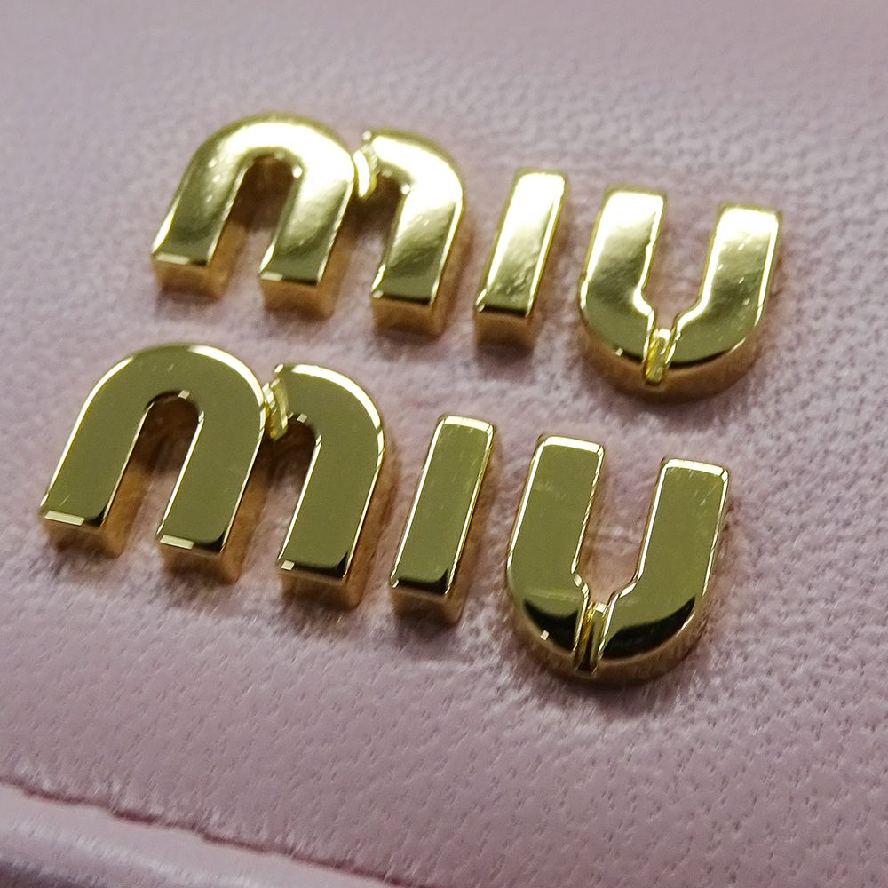 Miu Miu Miu Wallet Bifold Matelasse Leather Alaba Star Pink Gold — view 9